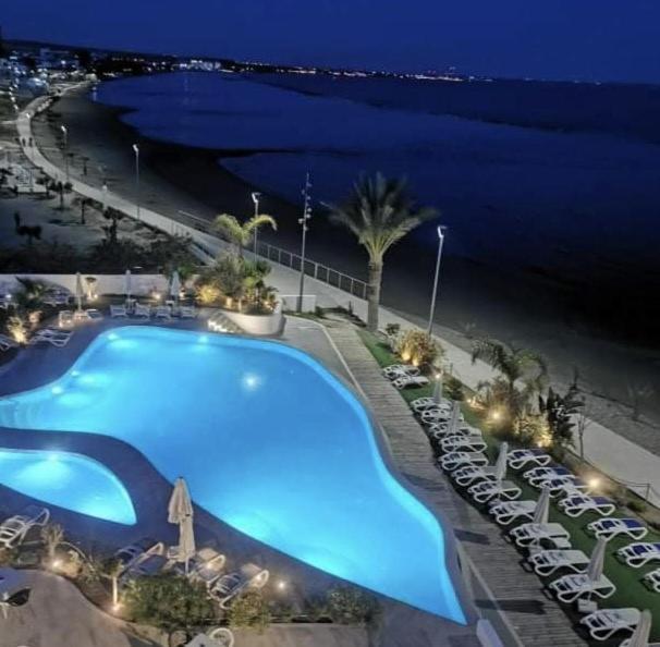 Lebay Beach Hotel Larnaca Exterior foto