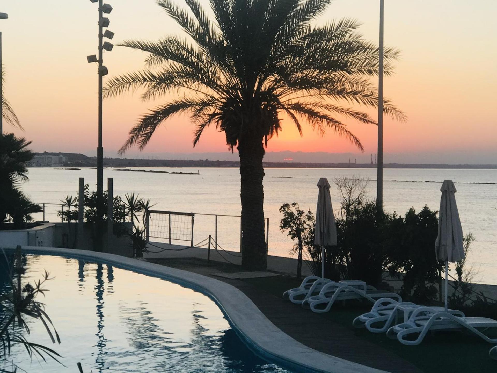 Lebay Beach Hotel Larnaca Exterior foto